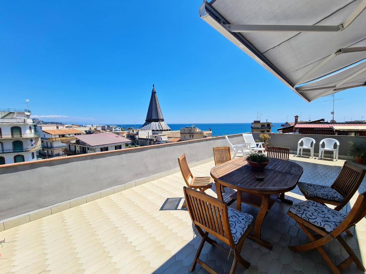 Suite Home Panorama Giardini-Naxos Extérieur photo